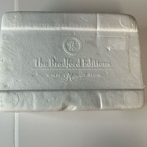 Bradford Editions Starlight Blessings Porcelain Angel Xmas Ornaments Blue - Picture 4 of 16